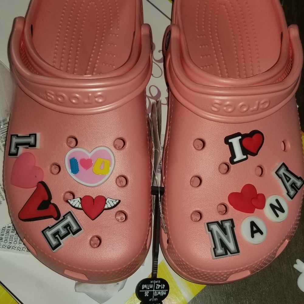 Crocs/Jibbitz - Picture 6 of 16